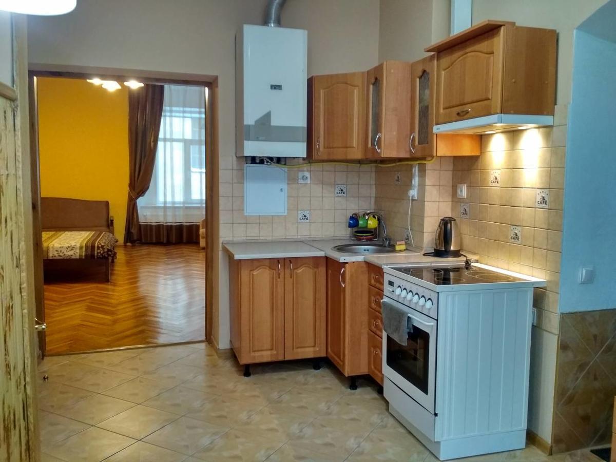 Apartment On Virmens'Ka Street ลวีฟ ภายนอก รูปภาพ