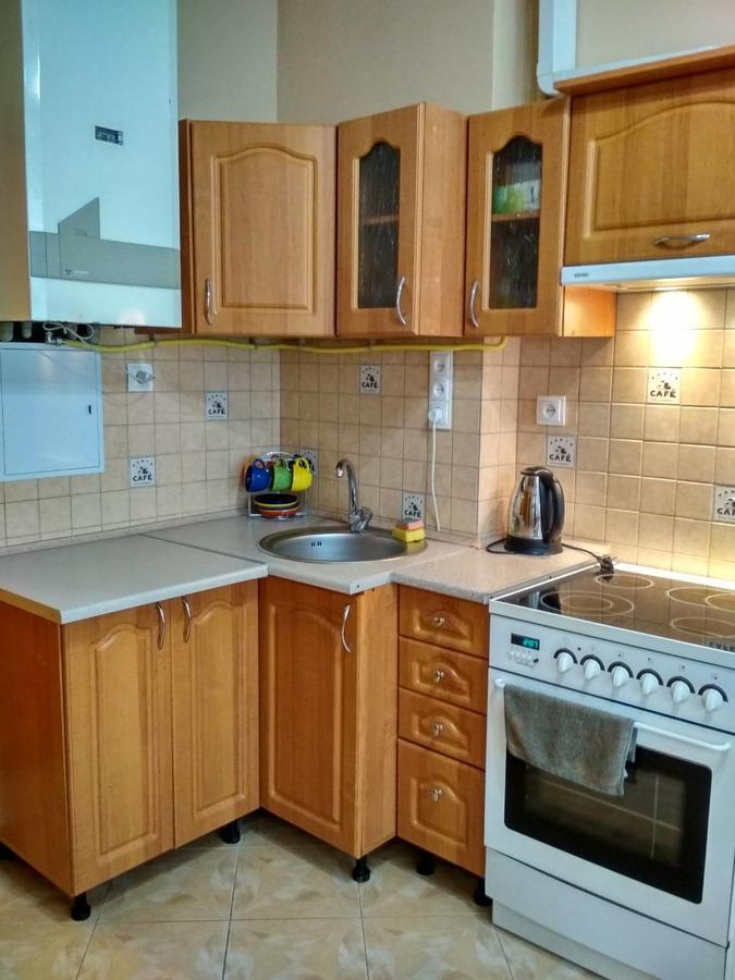 Apartment On Virmens'Ka Street ลวีฟ ภายนอก รูปภาพ